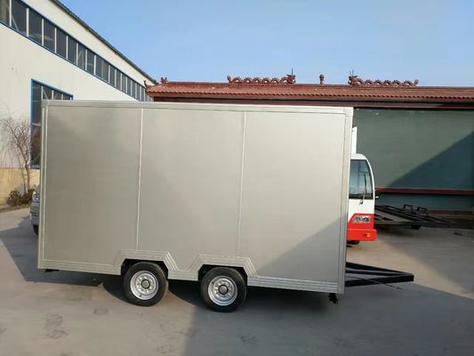 Мобильный пищевой трейлер  с закусочной машиной и оборудованием