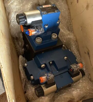 Специально изготовленная машина для монтажа/разборки шин 500 тонн Пресс-машина для нажатия на твердые шины 11КВт 480В с CHINT трансформаторами, прерывателями и контакторами