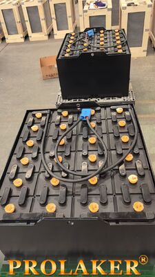 OEM 24-85-21 Свинцово-кислотный вилочный погрузчик батарея 48V 840Ah Три фазы